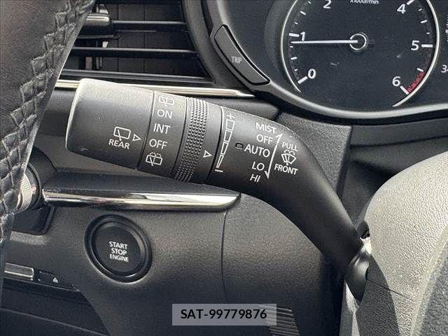 Mazda CX-30 2021-09 7216846-25