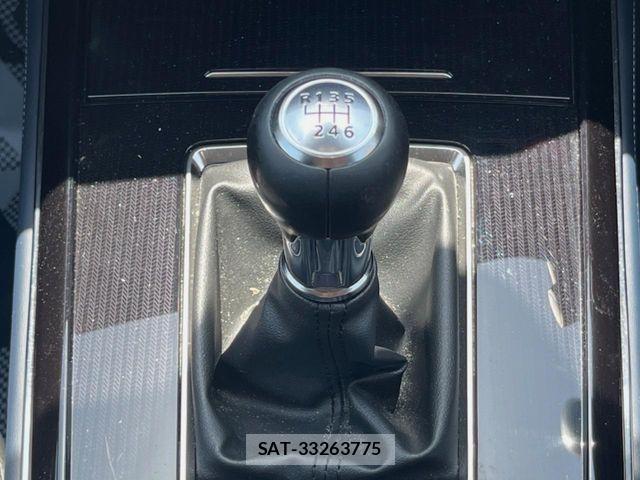 Mazda CX-30 2022-06 7216851-6