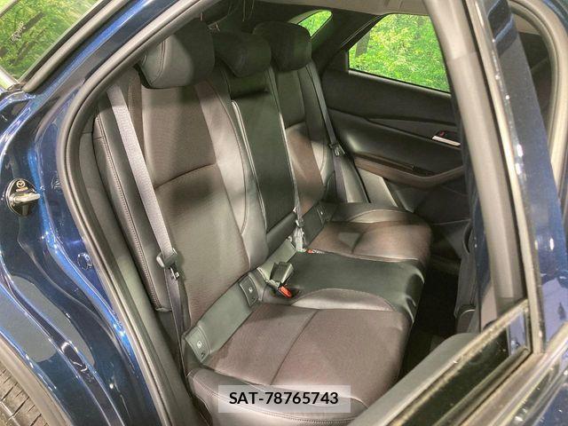 Mazda CX-30 2019-11 7216815-8