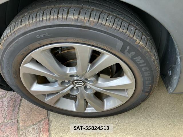 Mazda CX-30 2021-07 7216842-9
