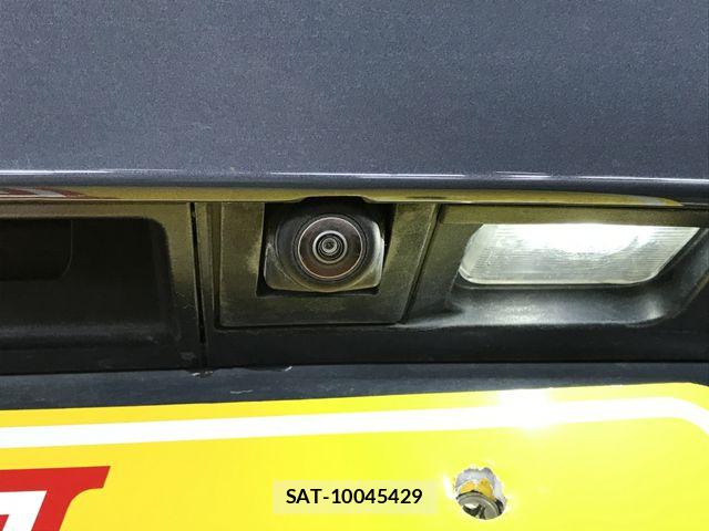 Mazda CX-30 2022-07 7216853-24