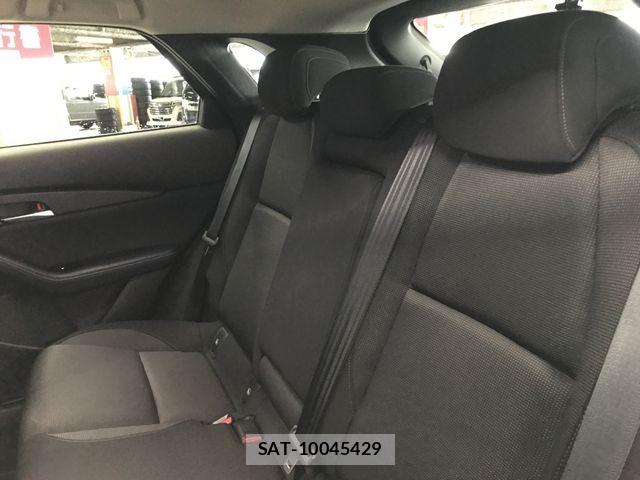 Mazda CX-30 2022-07 7216853-8