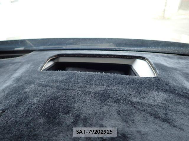 Mazda CX-30 2025-05 7216861-13