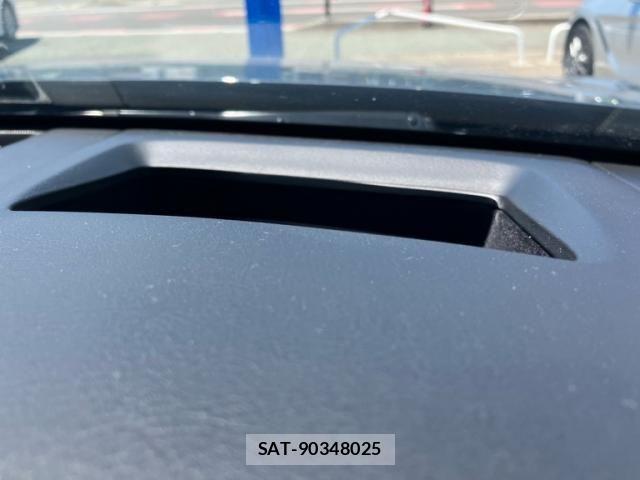 Mazda CX-30 2022-07 7216854-22