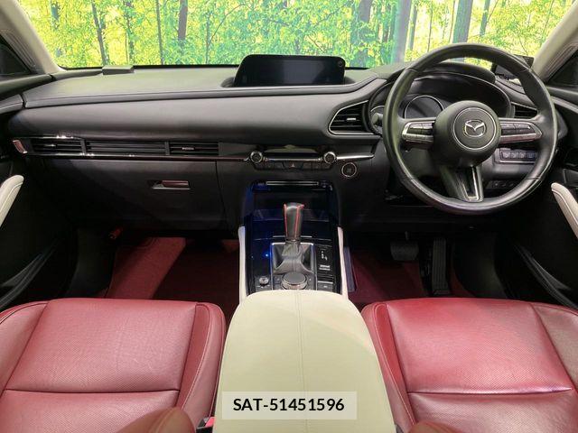 Mazda CX-30 2020-08 7216830-1