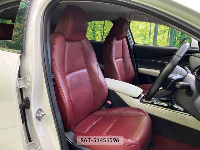 Mazda CX-30 2020-08 7216830-7