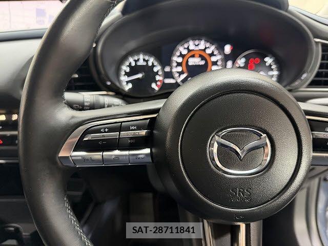Mazda CX-30 2020-03 7216825-15