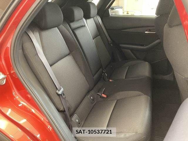 Mazda CX-30 2020-05 7216826-12