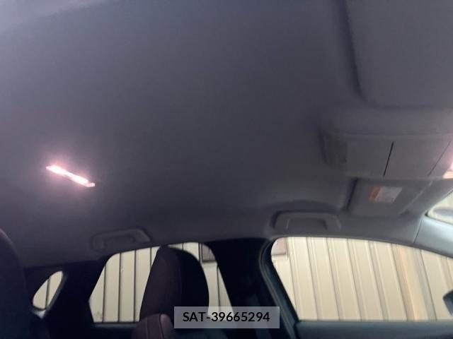 Mazda CX-30 2019-11 7216818-13