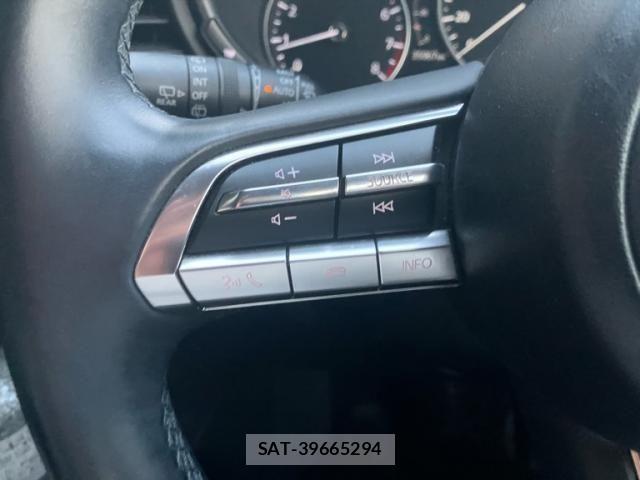 Mazda CX-30 2019-11 7216818-15
