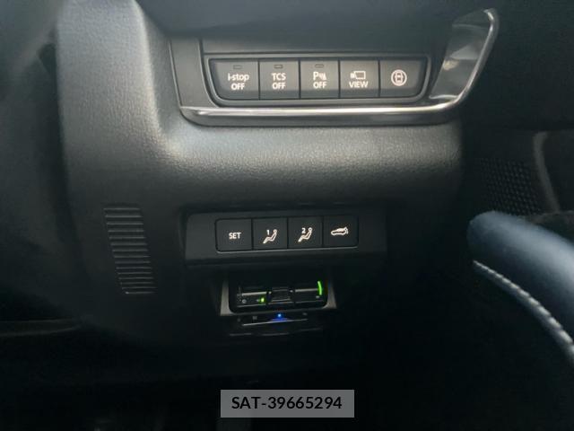 Mazda CX-30 2019-11 7216818-18