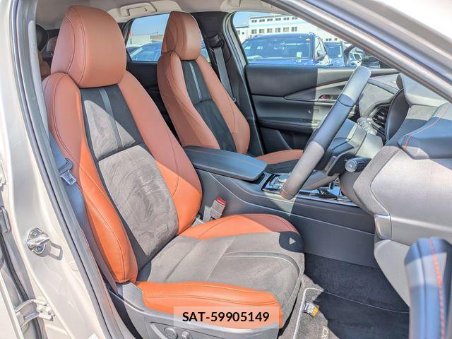 Mazda CX-30 2025-02 7216859-14