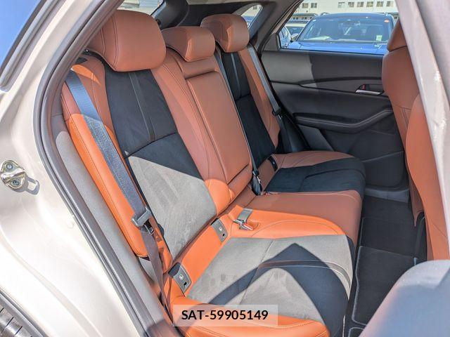 Mazda CX-30 2025-02 7216859-16