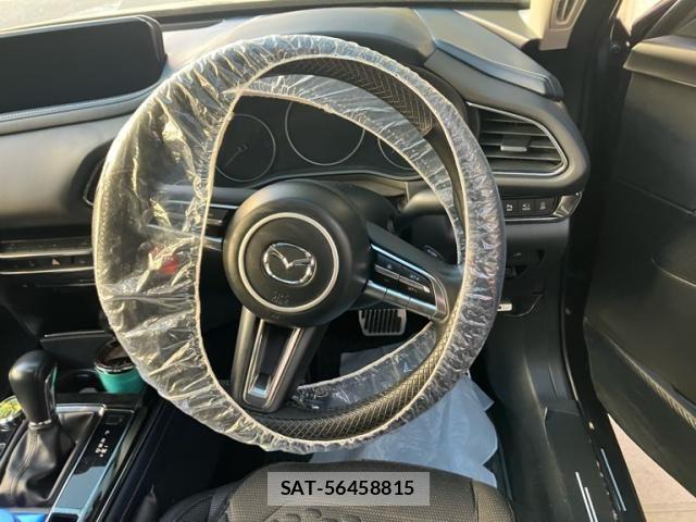 Mazda CX-30 2022-04 7250365-6