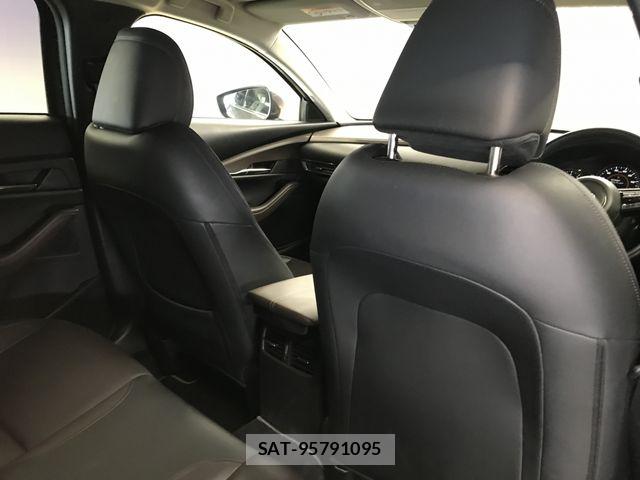 Mazda CX-30 2021-07 7250359-17
