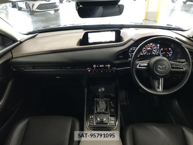 Mazda CX-30 2021-07 7250359-2