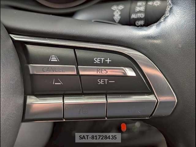 Mazda CX-30 2021-04 7250363-6