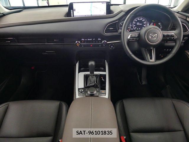 Mazda CX-30 2024-09 7250354-2