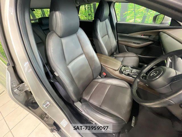 Mazda CX-30 2023-10 7271760-7