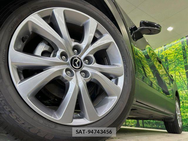 Mazda CX-30 2022-11 7271763-12