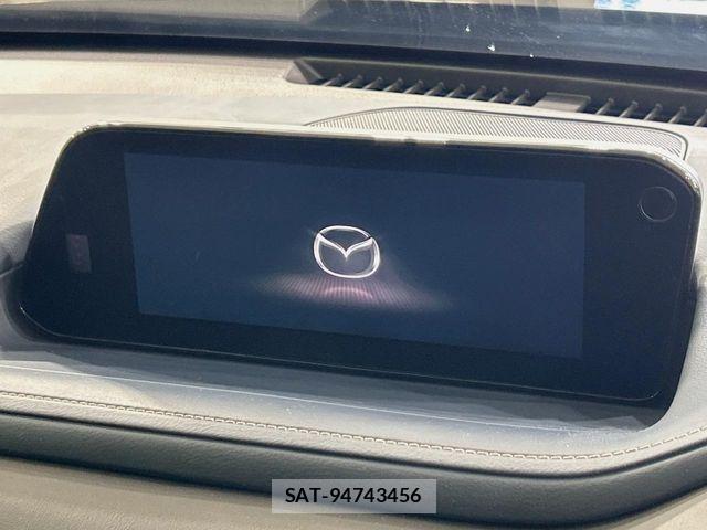 Mazda CX-30 2022-11 7271763-2