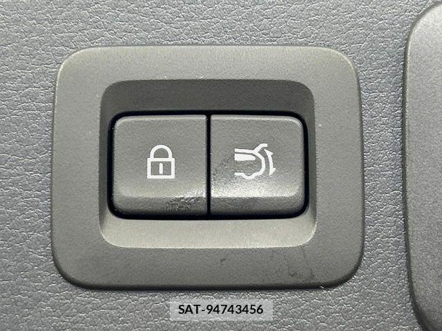 Mazda CX-30 2022-11 7271763-5