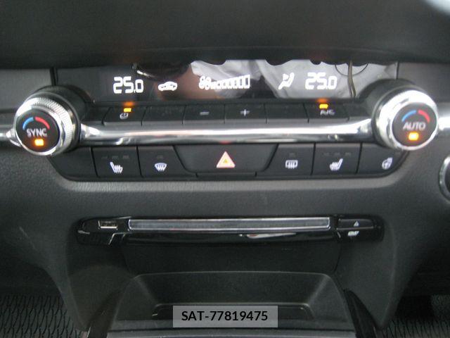 Mazda CX-30 2020-07 7271759-5