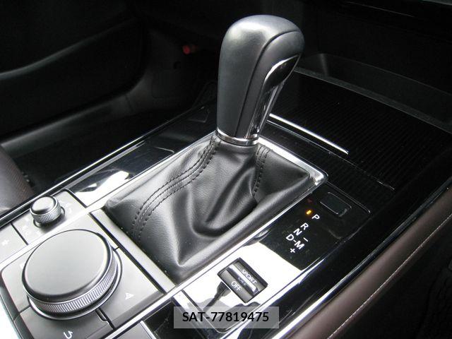 Mazda CX-30 2020-07 7271759-6