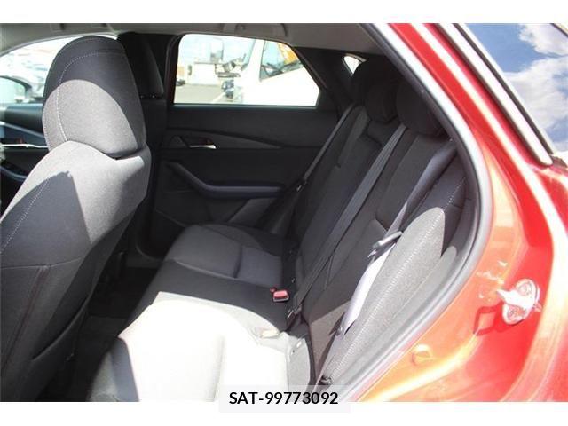 Mazda CX-30 2020-08 7326492-24