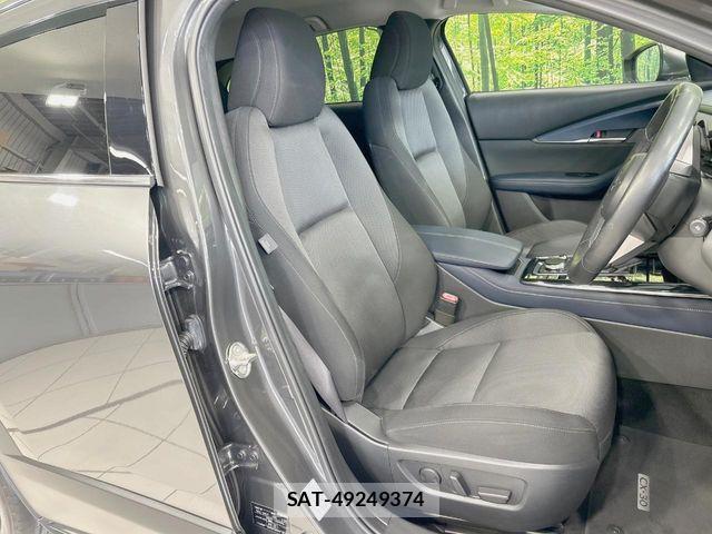 Mazda CX-30 2020-02 7326489-7