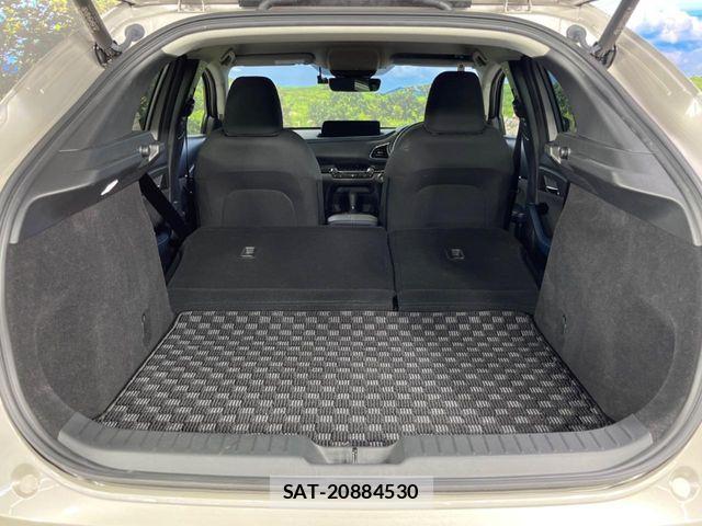 Mazda CX-30 2024-01 7326472-9