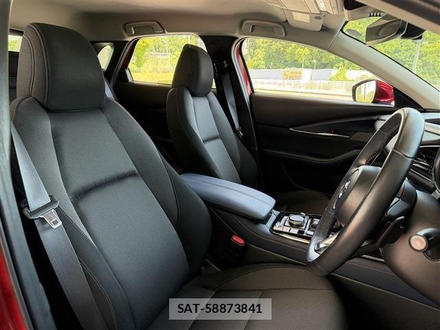 Mazda CX-30 2020-03 7326484-9