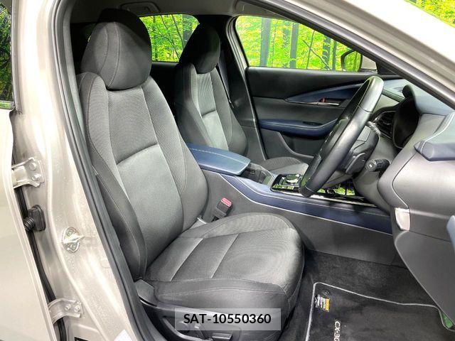 Mazda CX-30 2022-01 7357383-9