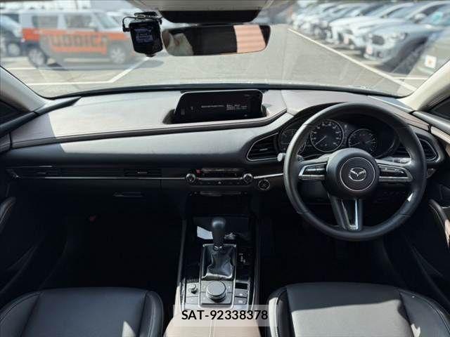 Mazda CX-30 2023-01 7357382-1