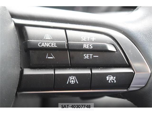 Mazda CX-30 2024-04 7357380-3