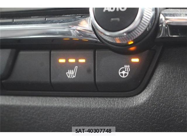 Mazda CX-30 2024-04 7357380-5