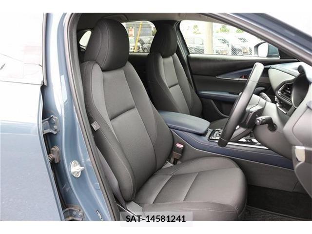 Mazda CX-30 2020-07 7357389-9