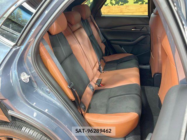 Mazda CX-30 2023-12 7357377-8