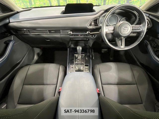 Mazda CX-30 2021-05 7391759-1