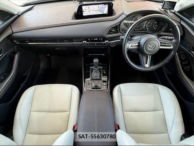 Mazda CX-30 2023-06 7453735-1