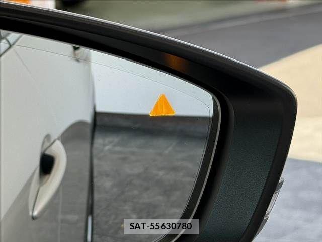 Mazda CX-30 2023-06 7453735-6