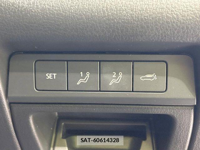 Mazda CX-30 2021-06 7453739-6