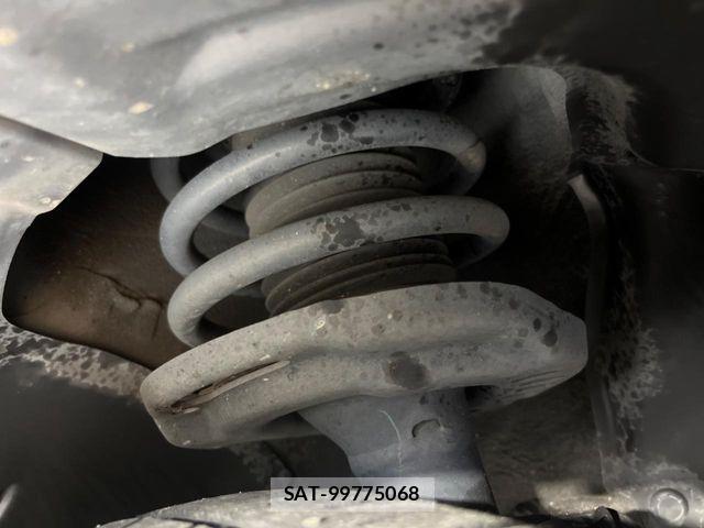 Mazda CX-30 2021-05 7500112-18