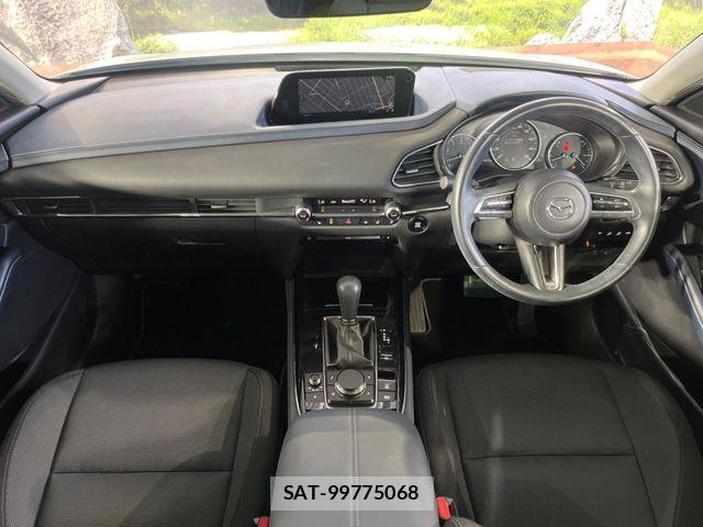 Mazda CX-30 2021-05 7500112-1