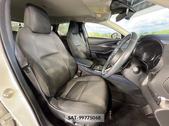 Mazda CX-30 2021-05 7500112-6
