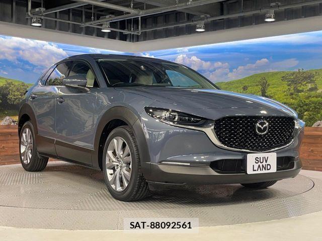 Mazda CX-30 2021-09 7500113-15