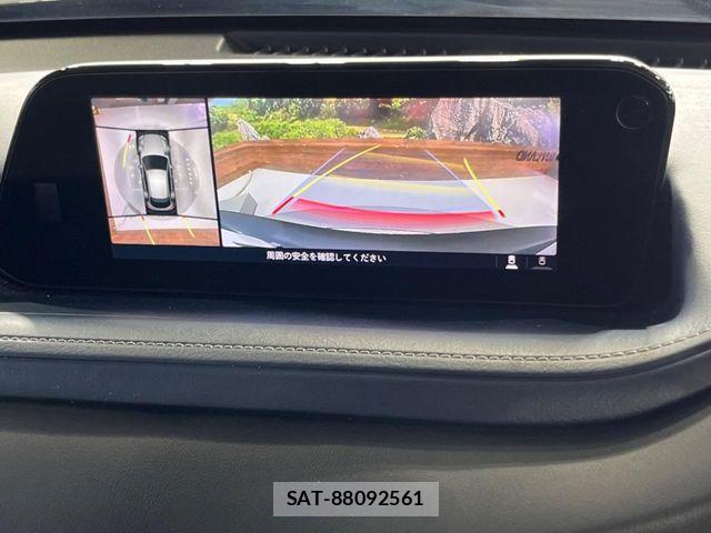 Mazda CX-30 2021-09 7500113-3
