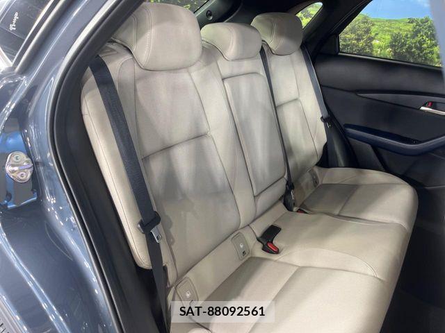 Mazda CX-30 2021-09 7500113-8