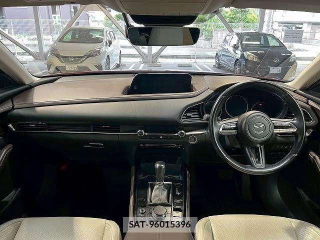 Mazda CX-30 2020-03 7500110-2