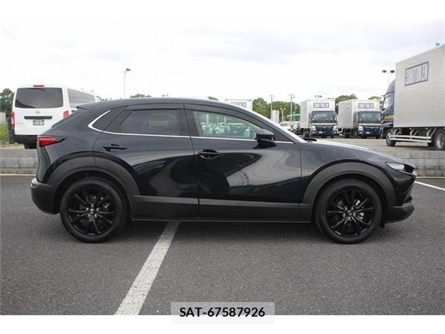 Mazda CX-30 2024-10 7500107-12